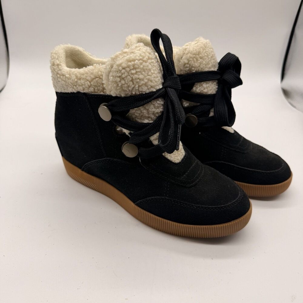 Sorel Out N About Cozy Wedge Bootie Black Suede White Faux Fur Womens Size 7.5